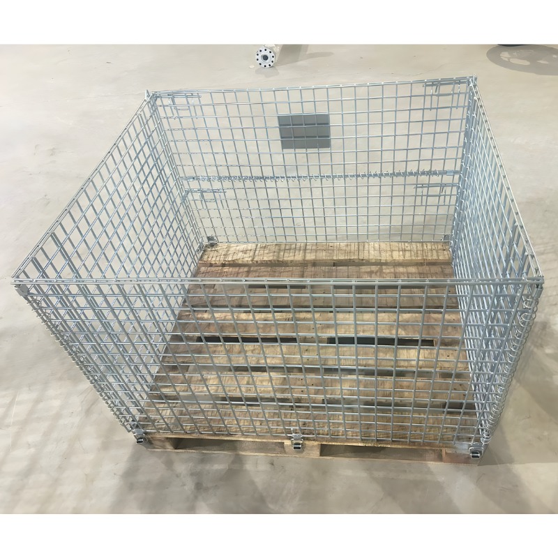 wooden-pallet-with-foldable-wire-mesh